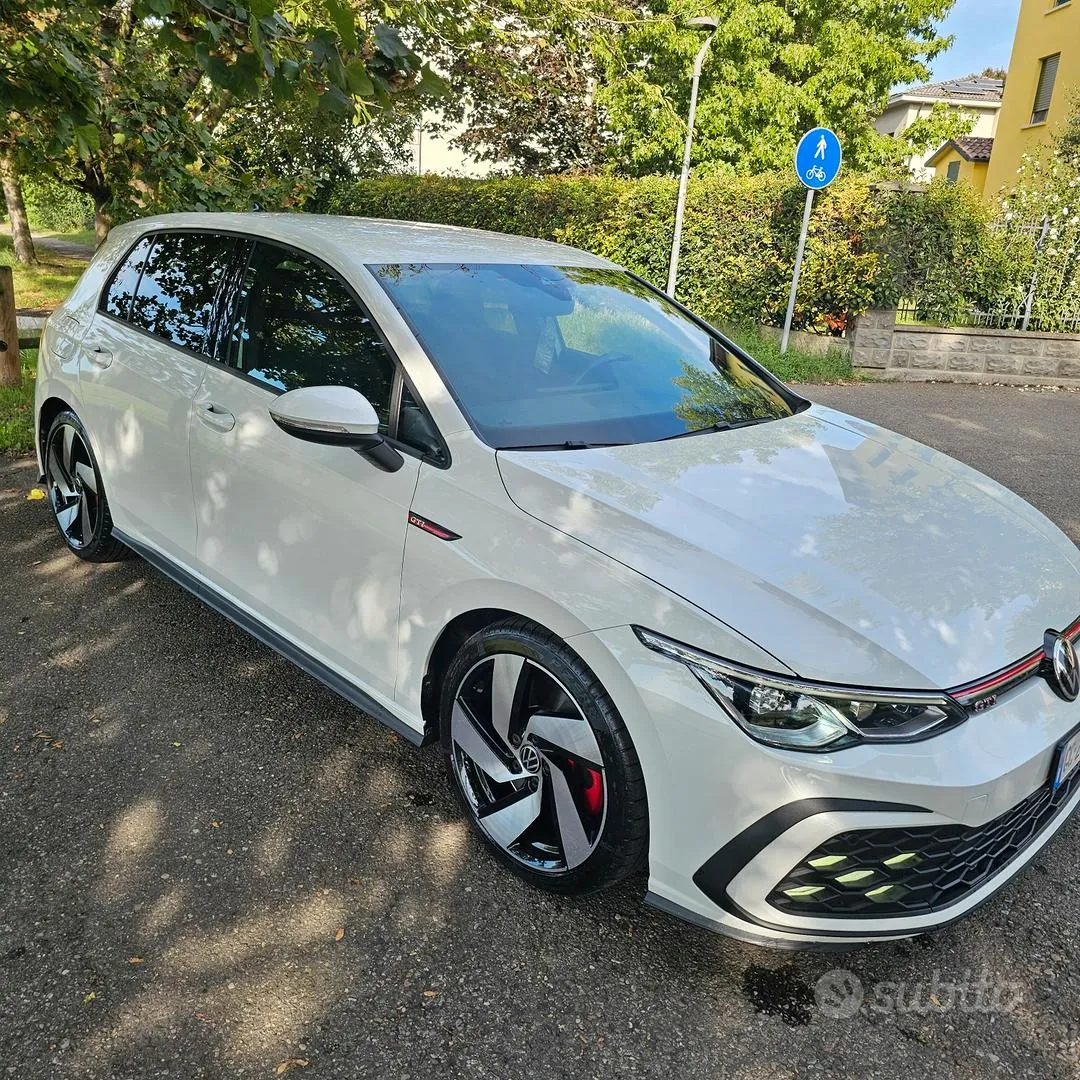 Volkswagen Golf 2020 photo 2