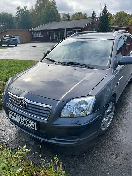 Toyota Avensis 2006 photo 4