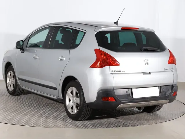 Peugeot 3008 2011 photo 3