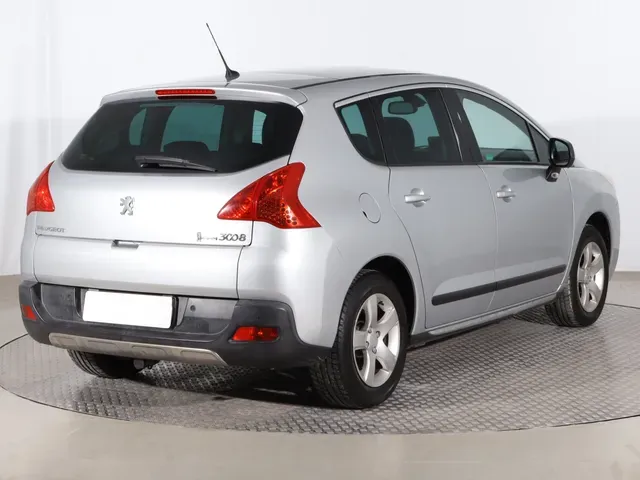 Peugeot 3008 2011 photo 4