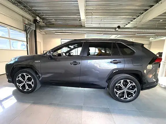 Suzuki Across 2022 photo 3