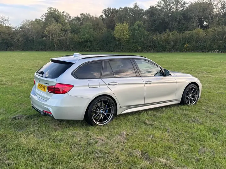 BMW 3 Series 2016 photo 4