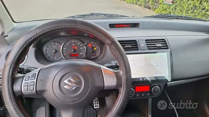 Suzuki Swift 2010 photo 3