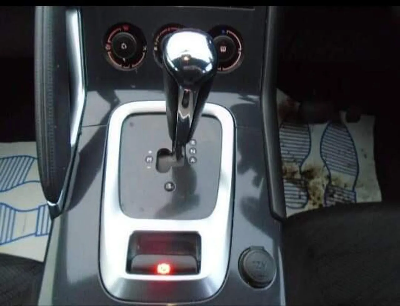 Peugeot 3008 2011 photo 5