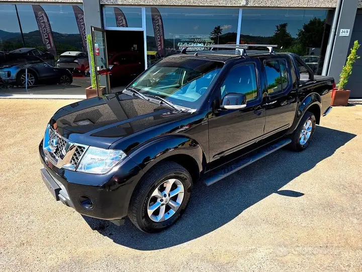Nissan Navara 2015 photo 2