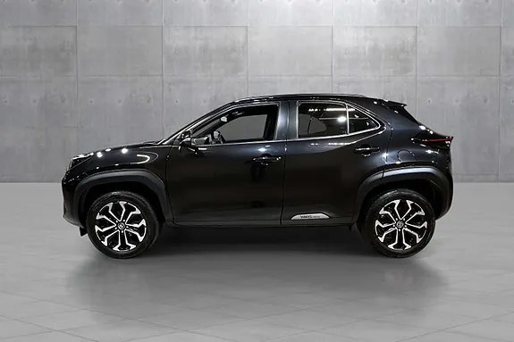 Toyota Yaris Cross 2023 photo 2