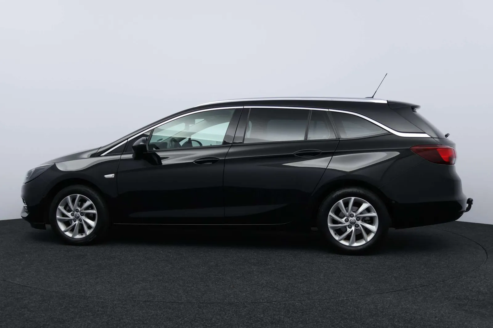 Opel Astra 2020 photo 5