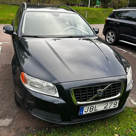 Volvo V70 2009 photo 3