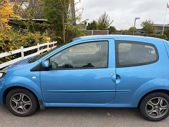 Renault Twingo 2012 photo 2