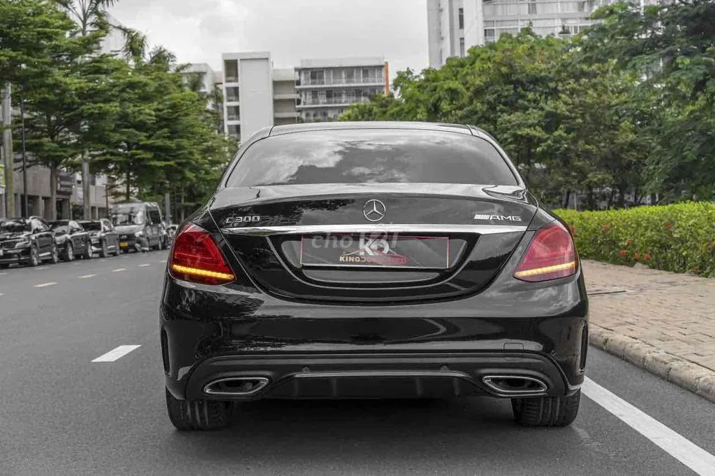 Mercedes-Benz C-Class 2019 photo 3