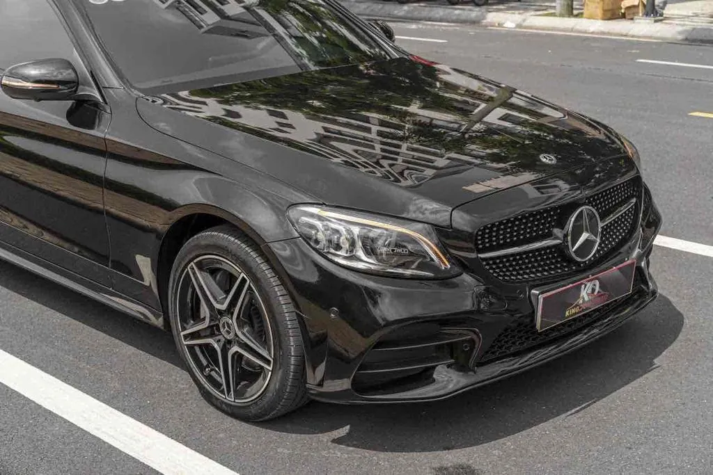 Mercedes-Benz C-Class 2019 photo 5