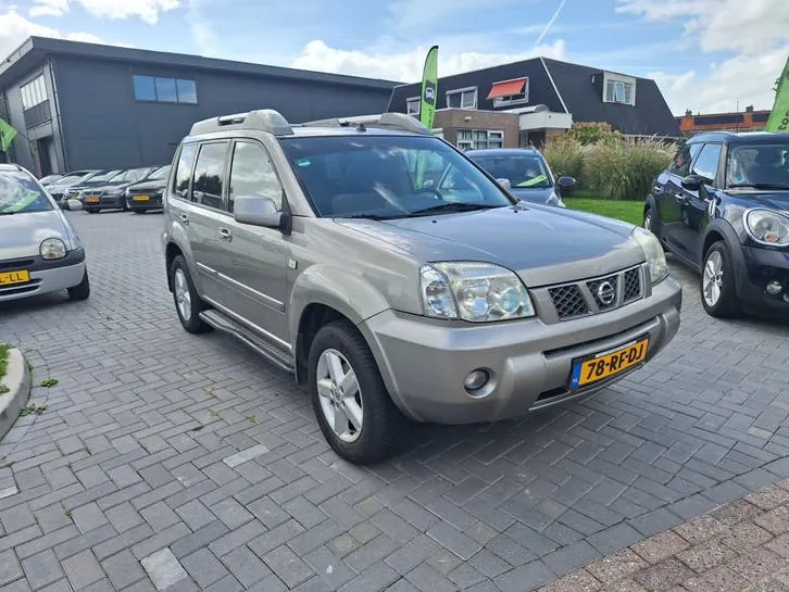 Nissan X-Trail 2005 photo 2