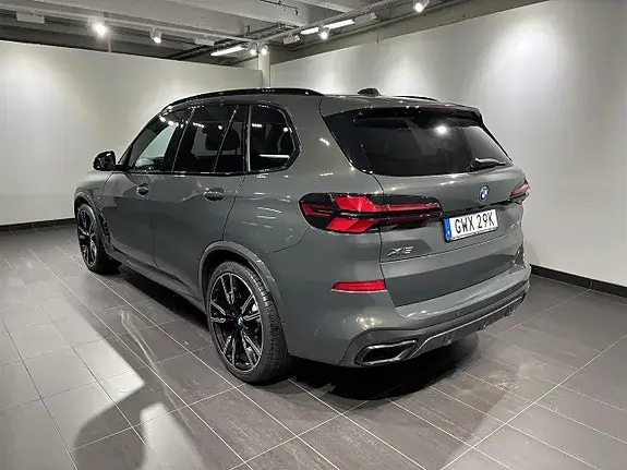 BMW X5 2023 photo 2