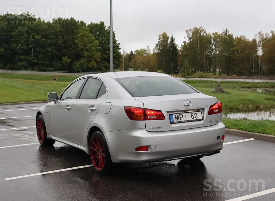 Lexus Is 2006 photo 3