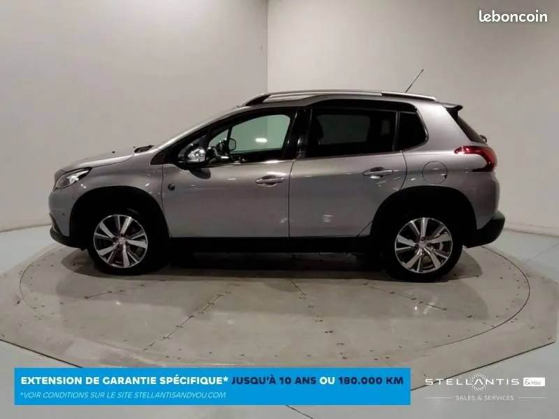 Peugeot 2008 2019 photo 2