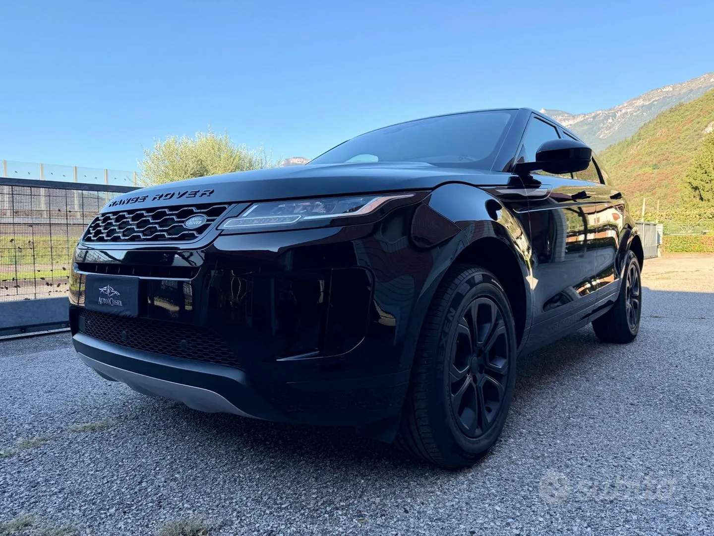 Land Rover Range Rover Evoque 2020 photo 4