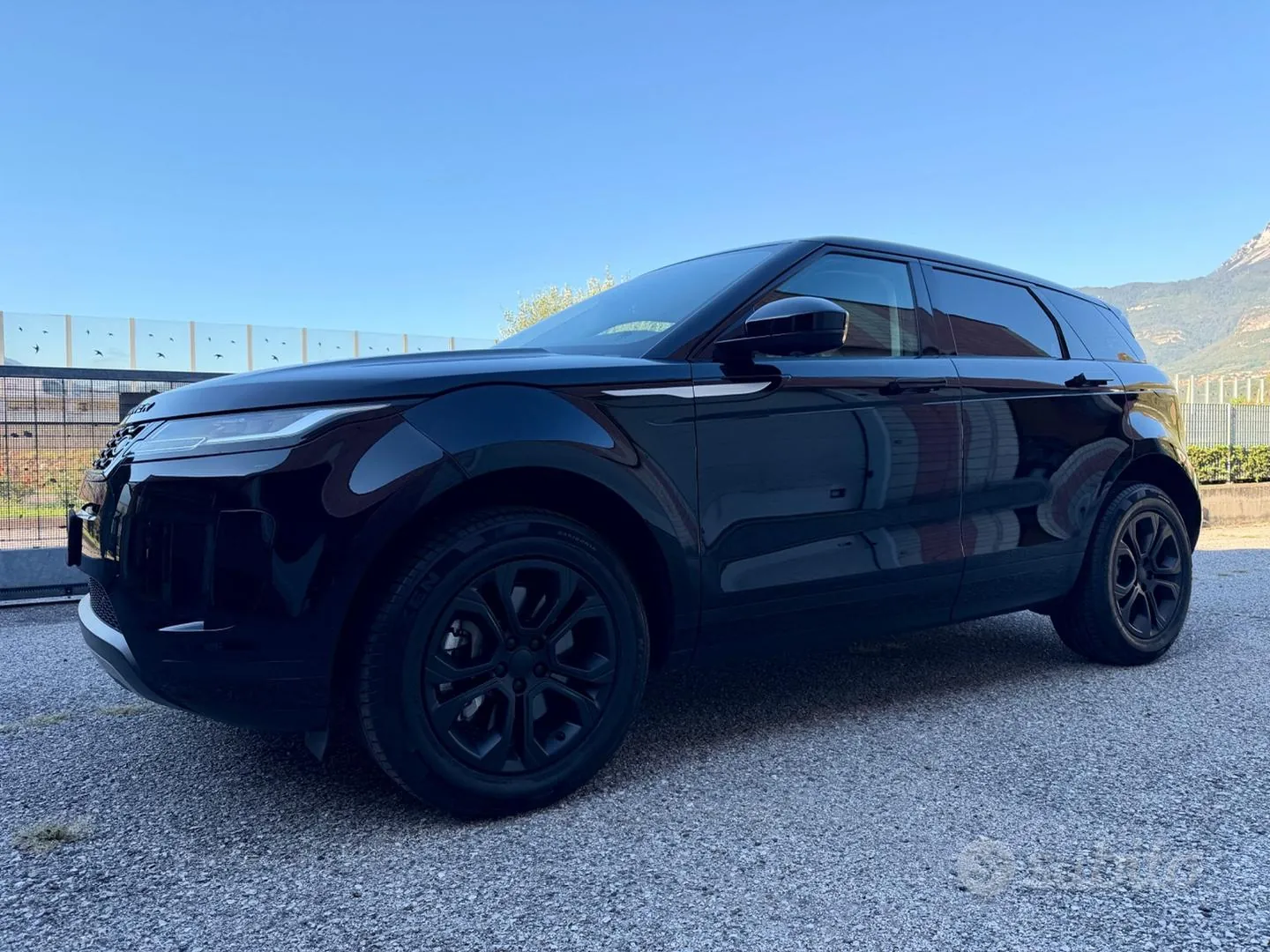 Land Rover Range Rover Evoque 2020 photo 5