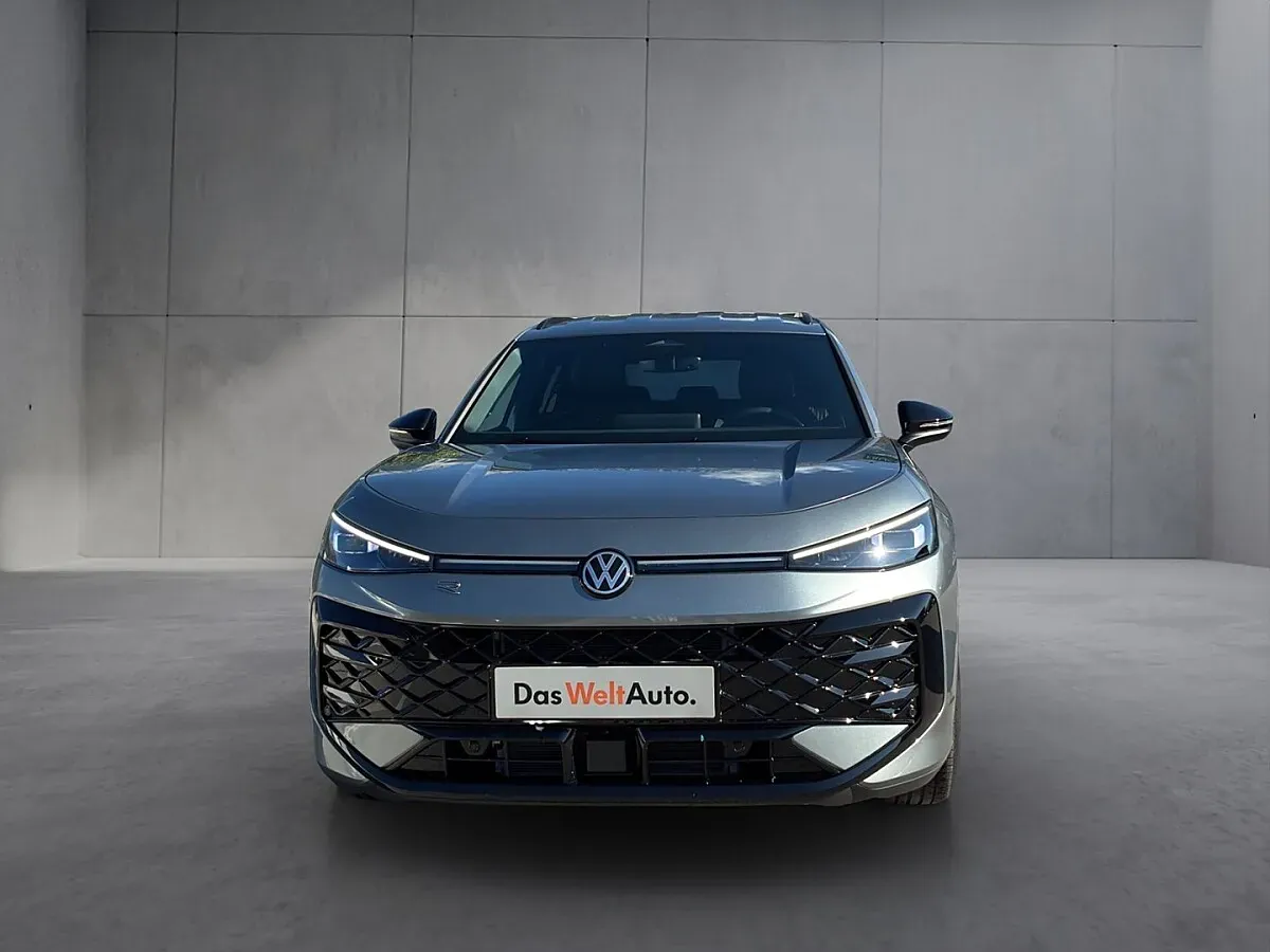 Volkswagen T-Roc 2026 photo 2