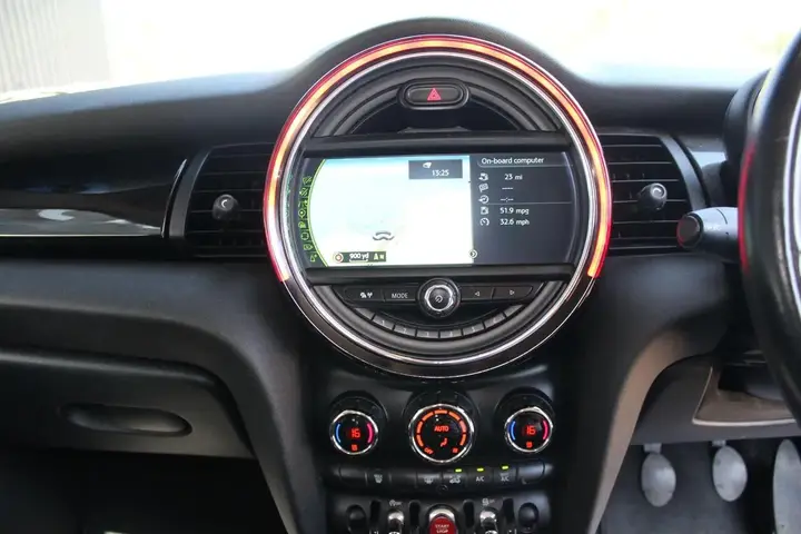 Mini Cooper 2016 photo 5