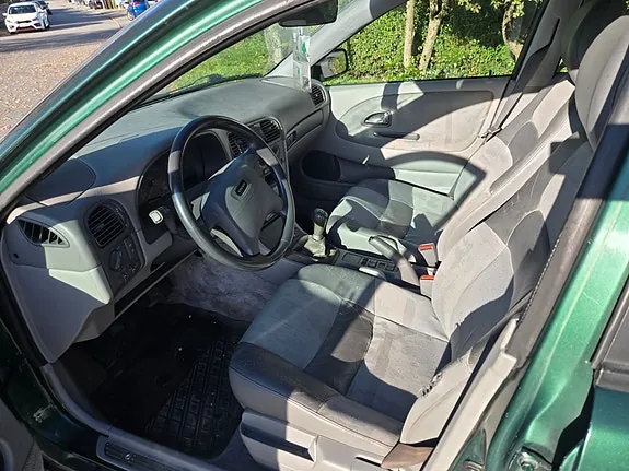 Volvo S40 1999 photo 5