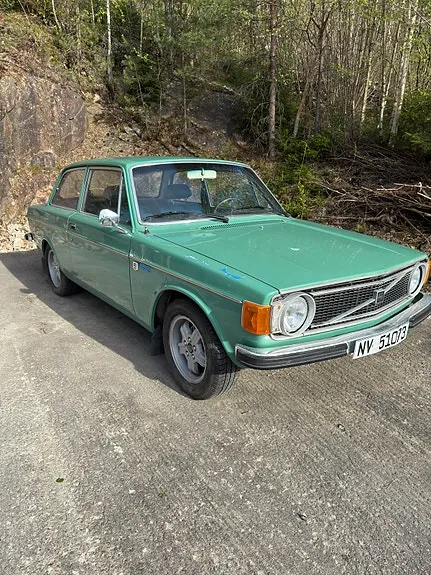 Volvo 142