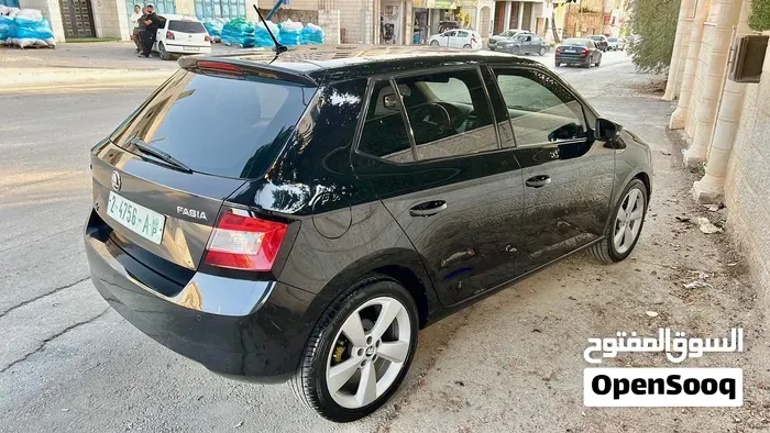 Skoda Fabia 2017 photo 3