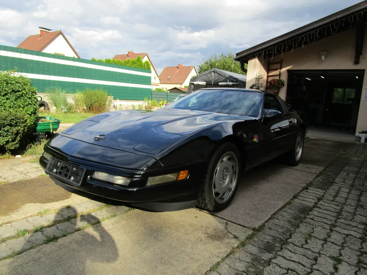 Chevrolet Corvette 1992 photo 2
