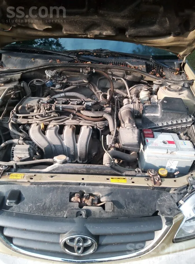 Toyota Avensis 2003 photo 4