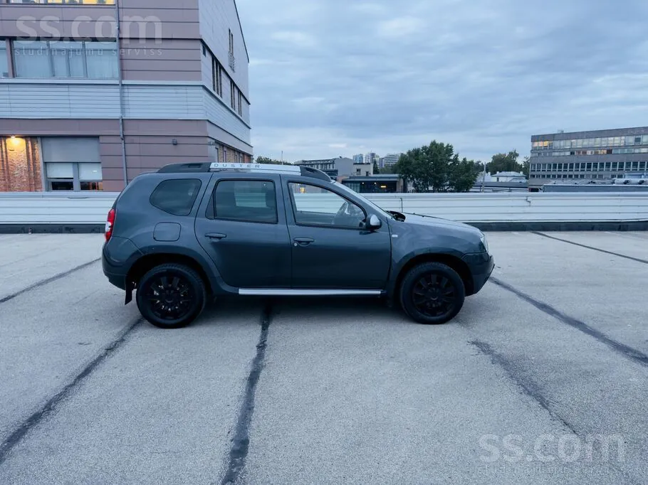 Dacia Duster 2016 photo 4