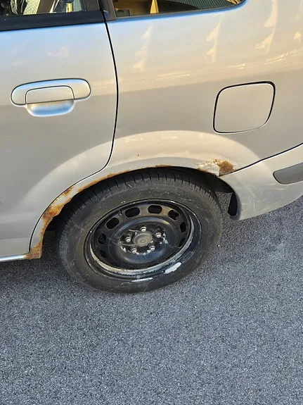 Mazda Premacy 2000 photo 2