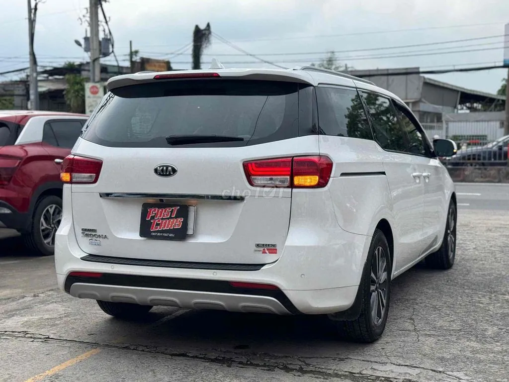 Kia Sedona 2017 photo 5