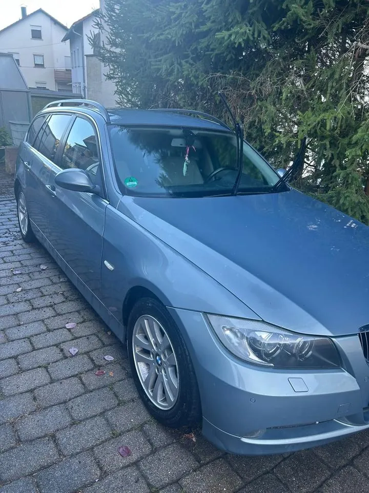 BMW 325I