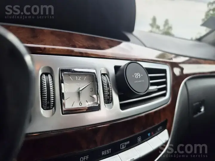 Mercedes-Benz S350 2010 photo 5