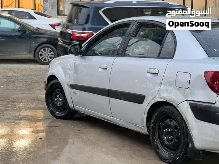 Kia Rio 2007 photo 4