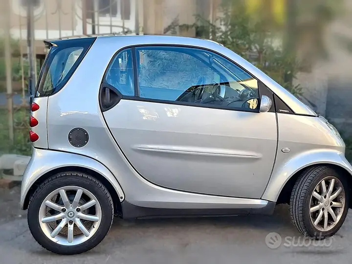 Smart Fortwo 2007 photo 2