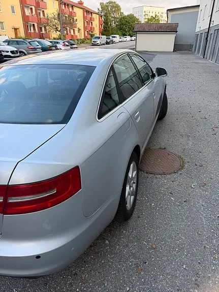 Audi A6 2010 photo 4
