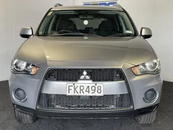 Mitsubishi Outlander 2010 photo 3