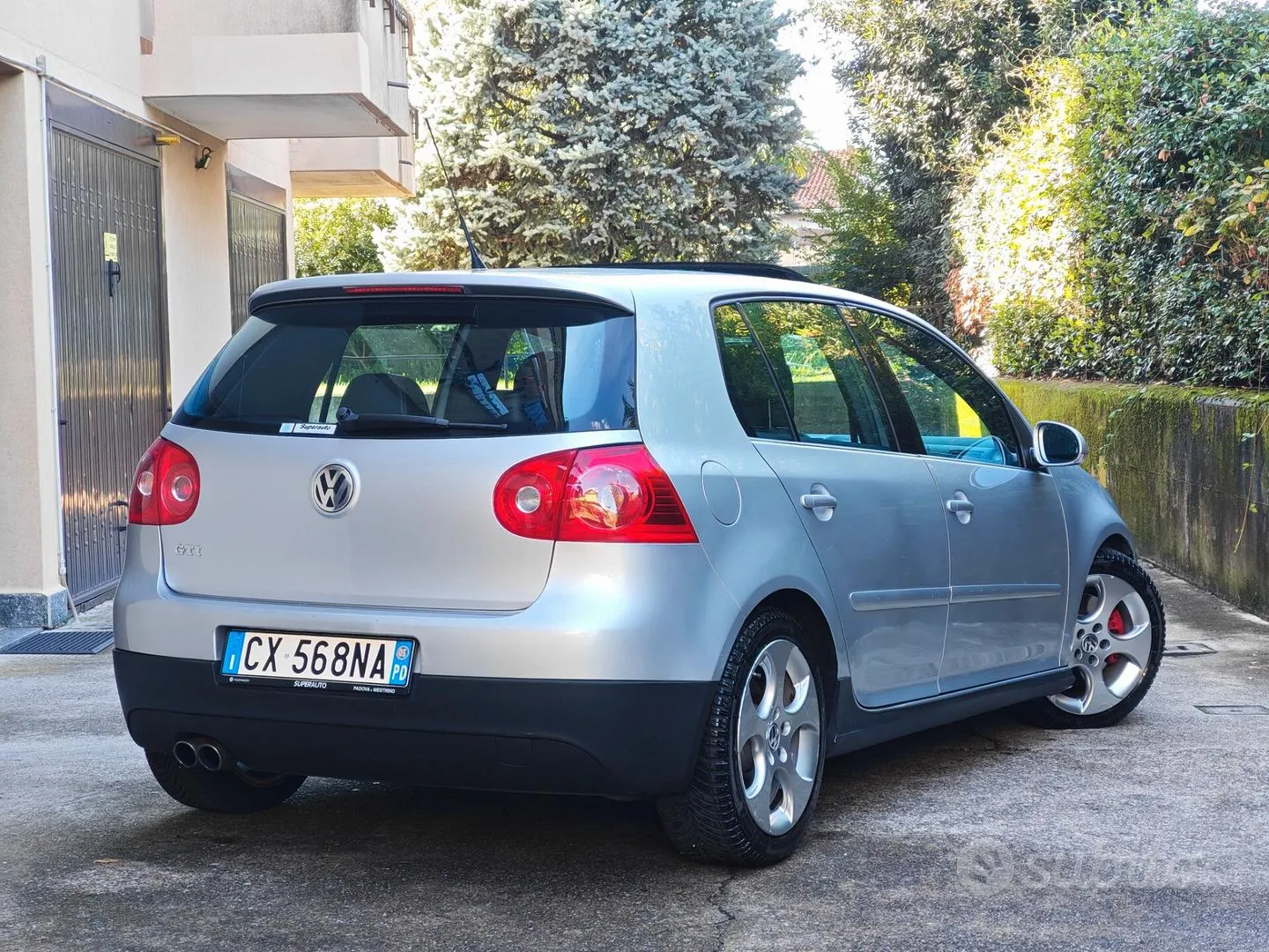 Volkswagen Golf Gti 2005 photo 4