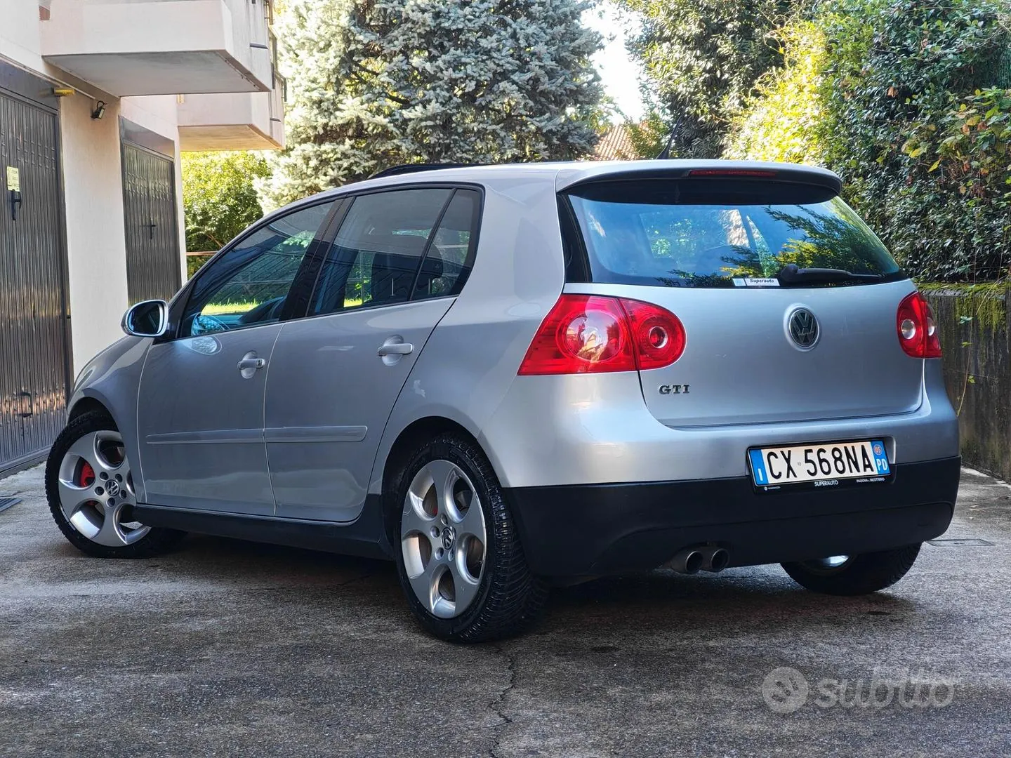 Volkswagen Golf Gti 2005 photo 3