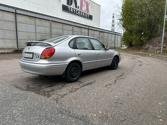 Toyota Corolla 2001 photo 4