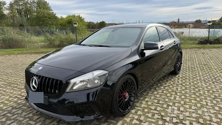 Mercedes-Benz A 2023 photo 2