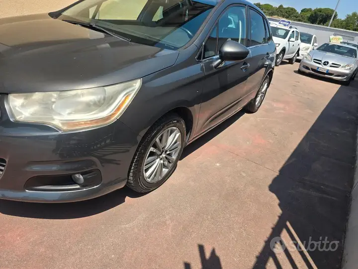 Citroen C4 2013 photo 2
