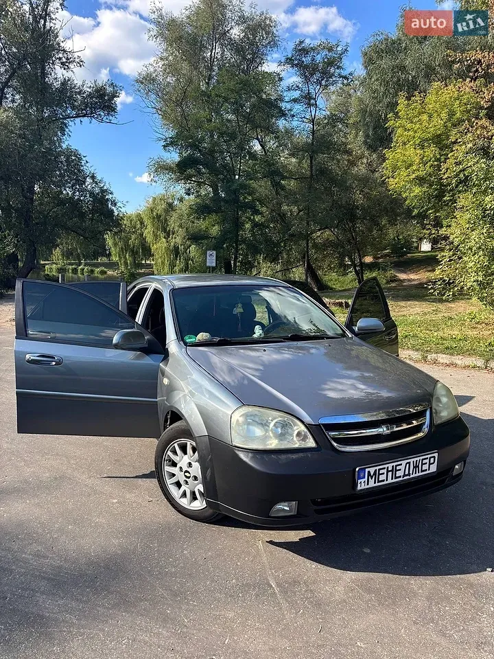 Chevrolet Lacetti 2008 photo 3