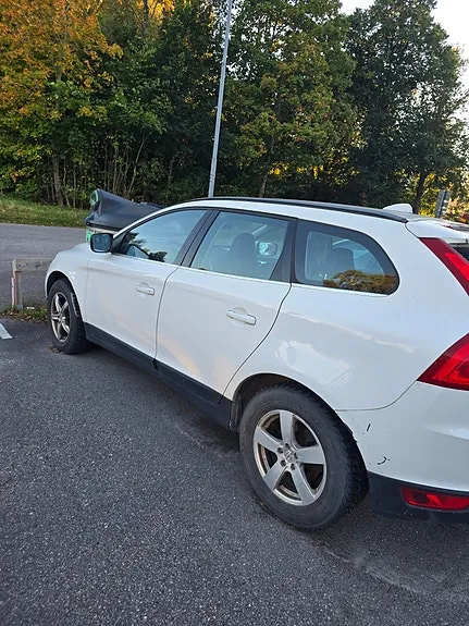 Volvo Xc60 2013 photo 2