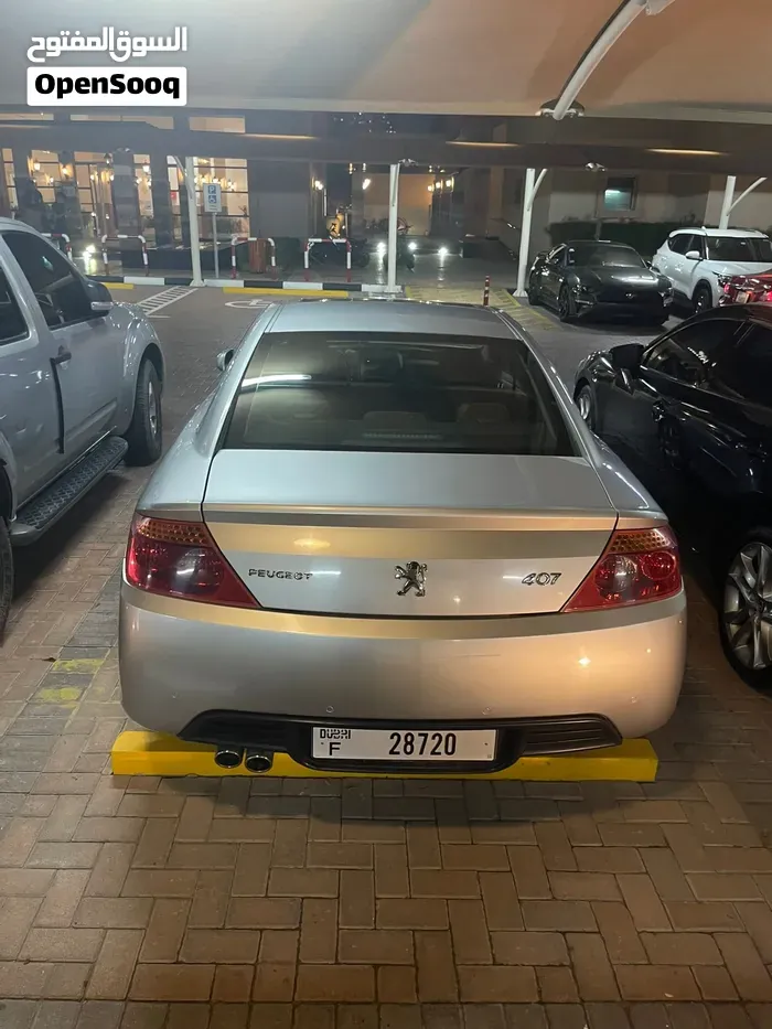 Peugeot 407 2008 photo 2