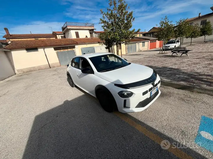 Lancia Ypsilon 2025 photo 2