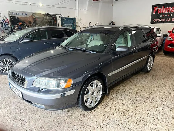 Volvo V70 2004 photo 3