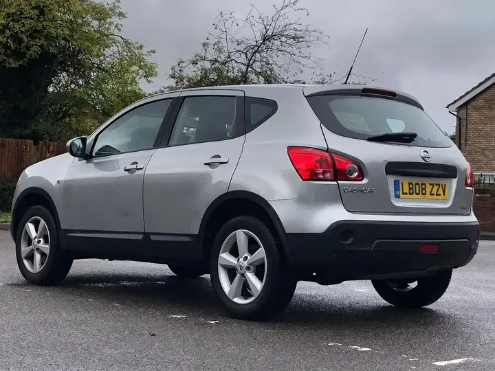 Nissan Qashqai 2008 photo 5