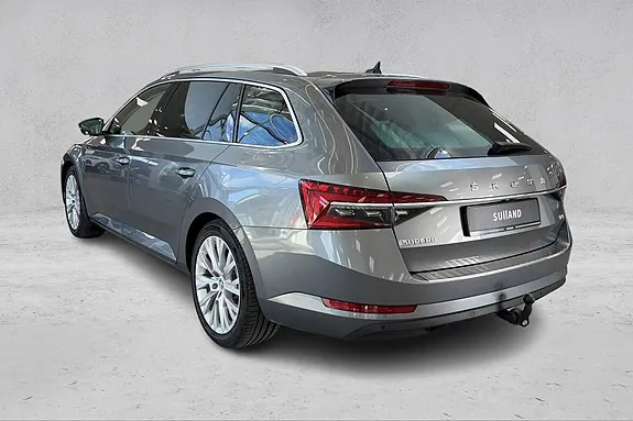 Skoda Superb 2023 photo 3
