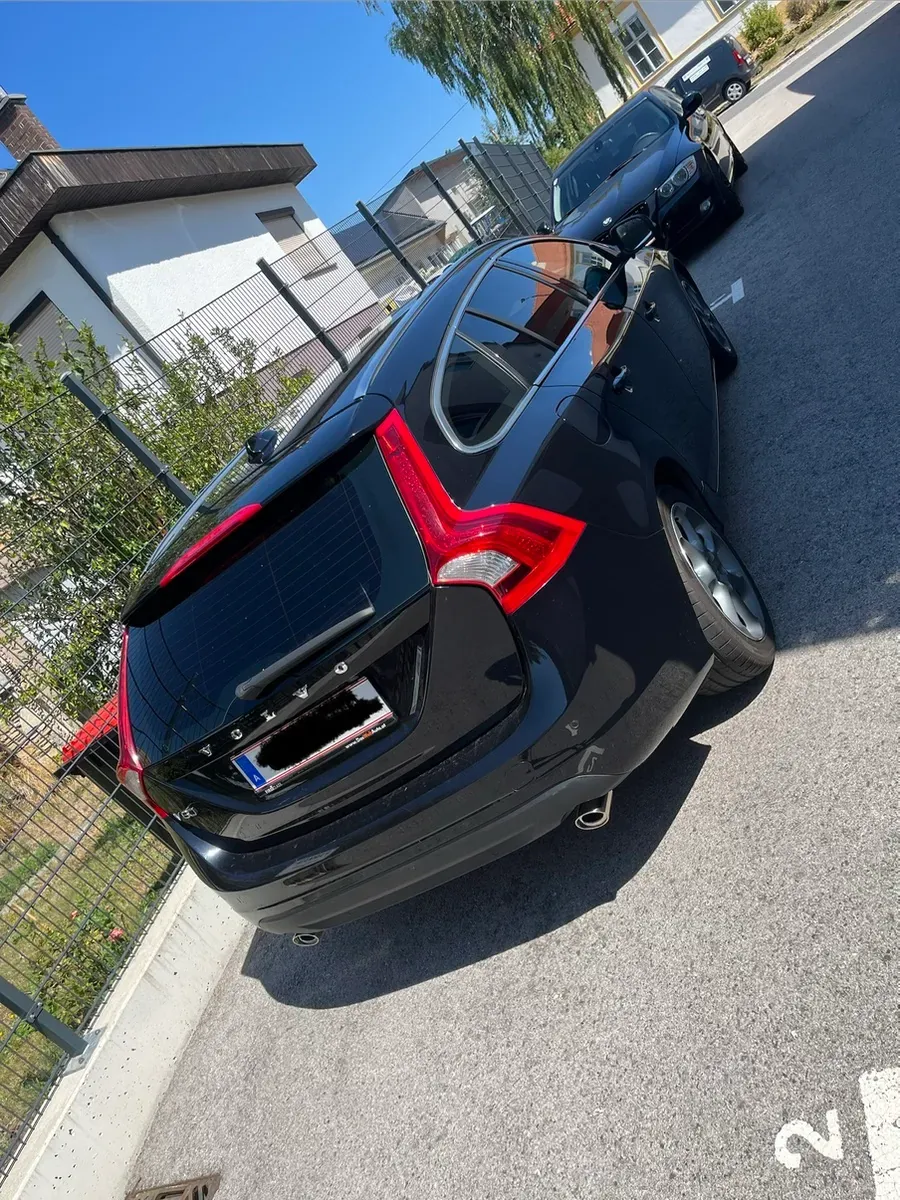 Volvo V60 2011 photo 3